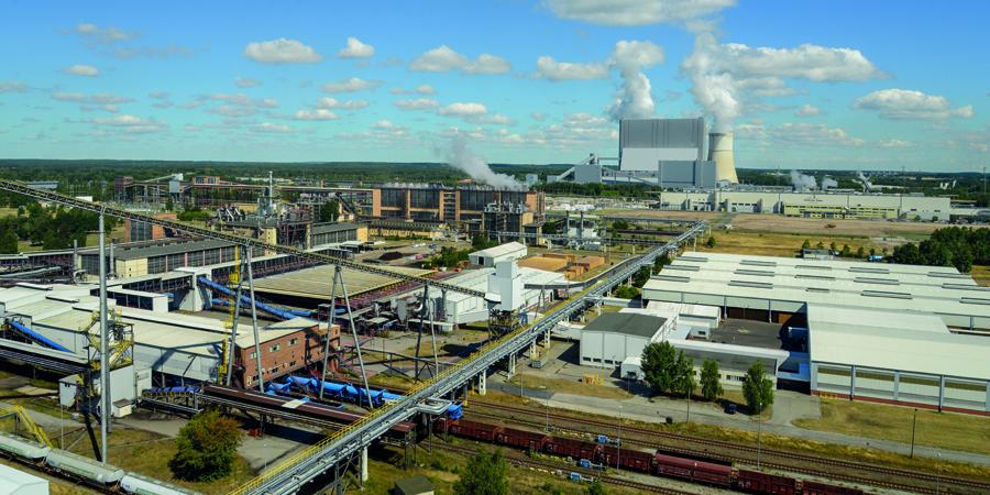 Widok z powietrza na park przemysłowy "Schwarze Pumpe"